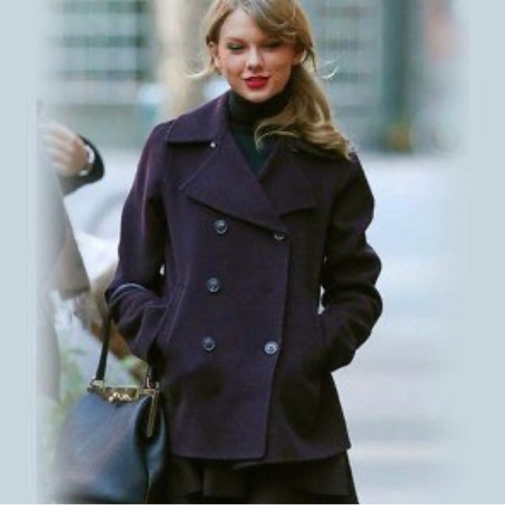 Vince wool/nylon pea coat in mulberry color. Size small